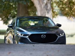MAZDA MAZDA3 thumbnail 2